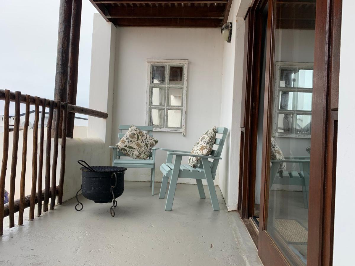 2Ten The Breede River Aparthotel Уитсанд Екстериор снимка